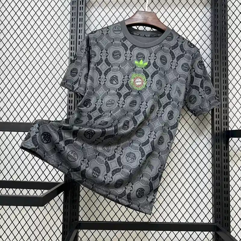 25/26 Bayern Munich Wiesn Soccer Jersey