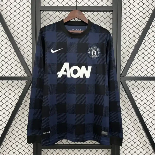 Manchester United 2013/2014 Away/Third Long Sleeve Retro Jersey