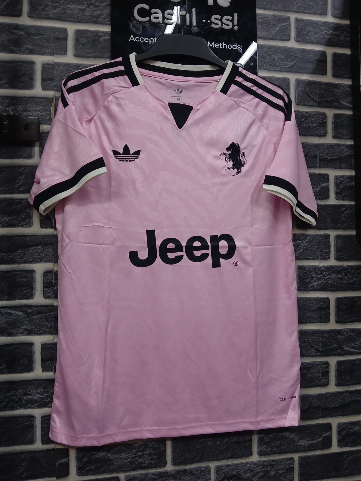 Juventus Pink Concept / Special Edition Jerse Fan version