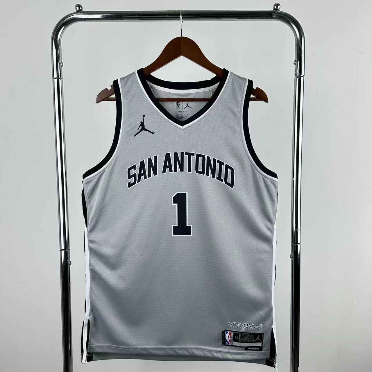 San Antonio Spurs Victor Wembanyama Statement Edition Jersey (Silver/Gray)